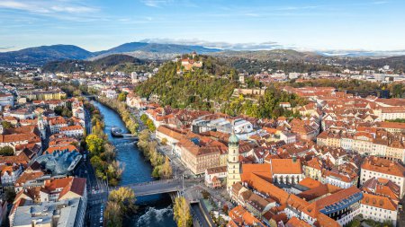 Grazer Altstadt als Teil des UNESCO-Weltkulturerbes. Berühmtes Reiseziel in Österreich