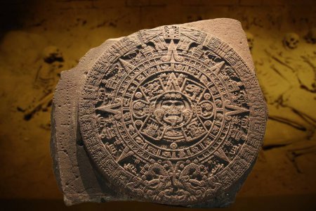 The stone of the Aztec calendar depicts the deity of the sun is not a calendar,is a sacrificial altar that the Aztecs called cuauhxicalli