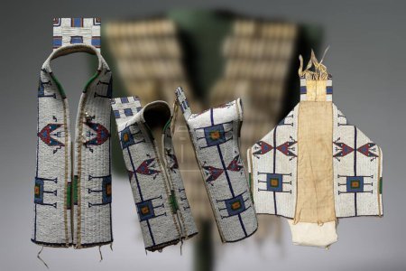Native North America Art - Typical Pouch of the Sioux tribe