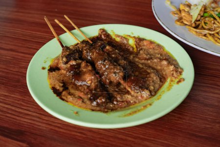 Chicken satay. Indonesisches Essen