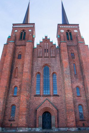 Catedral de Roskilde, tumba de reyes y reinas danesas. Foto de alta calidad
