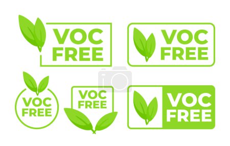 Téléchargez les illustrations : Ensemble de badges verts avec le texte VOC Free et une icône en forme de feuille, représentant des produits qui ne contiennent pas de composés organiques volatils - en licence libre de droit