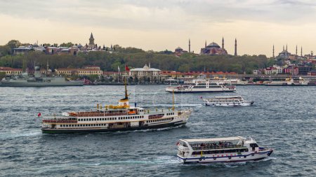Foto de Estambul, Turquía. Atravesando el Bósforo. Foto de alta calidad - Imagen libre de derechos