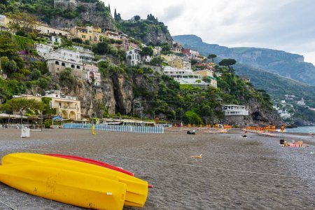 Foto de Camino a Positano, costa de Amalfi, Italia. Foto de alta calidad - Imagen libre de derechos