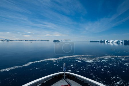 Photo for Cruise ship anchored in the Picnic Passage, Weddell Sea, Antarctica - Royalty Free Image