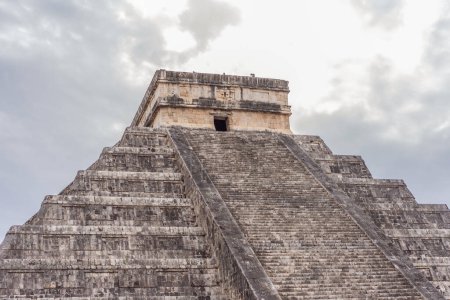 Photo for Old pyramid and temple of the castle of the Mayan architecture known as Chichen Itza. These are the ruins of this ancient pre-columbian civilization and part of humanity. - Royalty Free Image