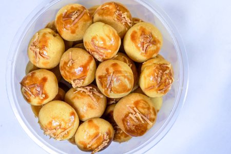 Téléchargez les photos : Délicieuses pâtisseries d'ananas pour une journée spéciale - en image libre de droit