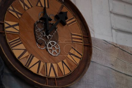 Steampunk industrial decor: retro-futuristic time machine clock, with roman numerals, gears and cogs, for all your time-keeping, time-traveling, Victorian vintage aesthetic needs.