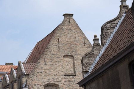 edificios históricos en Veurne, Bélgica
