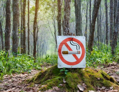 Photo for No smoking sign outdoor in a forest - Royalty Free Image