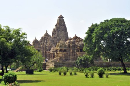Téléchargez les photos : Temple kandariya mahadeva et jagadambi temple Khajuraho madhya pradesh Inde - en image libre de droit