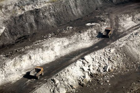 Téléchargez les photos : Vue d'ensemble de la mine de charbon de Jharkhand, Inde - en image libre de droit