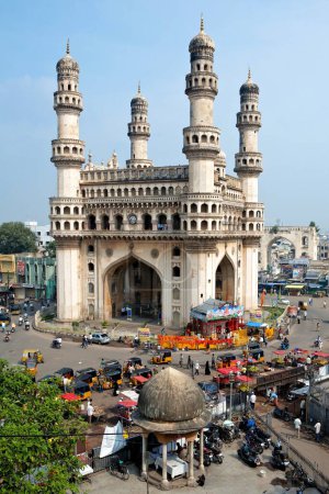 Téléchargez les photos : Charminar, Hyderabad, Andhra Pradesh, Inde - en image libre de droit