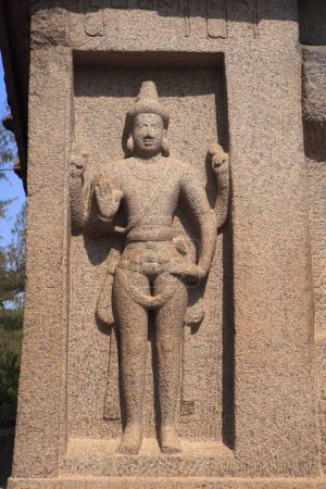 Foto de Estatua de Dios Harihara en Dharmaraja Ratha y Pancha Rathas Monolito tallado en roca templos, Mahabalipuram, Distrito Chengalpattu, Tamil Nadu, India UNESCO Patrimonio de la Humanidad - Imagen libre de derechos