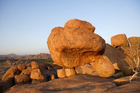 Téléchargez les photos : Malyavanta Hill, Hampi, Vijayanagara, site du patrimoine mondial de l'UNESCO, Bellary, Karnataka, Inde - en image libre de droit
