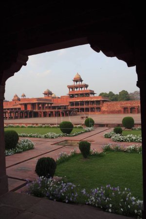 Téléchargez les photos : Panch Mahal à Fatehpur Sikri construit pendant la seconde moitié du XVIe siècle, Agra, Uttar Pradesh, Inde Site du patrimoine mondial de l'UNESCO - en image libre de droit