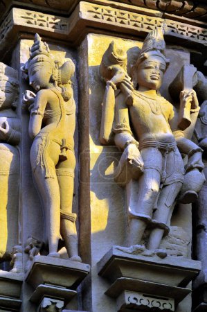 Téléchargez les photos : Mur orné de temple kandariya mahadeva Khajuraho madhya pradesh Inde - en image libre de droit