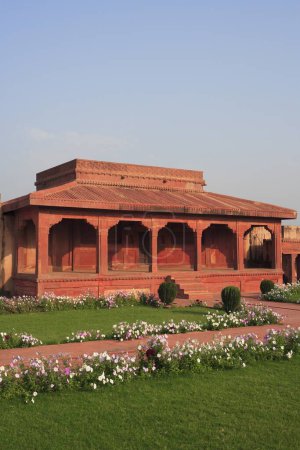 Téléchargez les photos : Diwan _ e _ Am in Fatehpur Sikri construit pendant la seconde moitié du XVIe siècle, Agra, Uttar Pradesh, Inde Site du patrimoine mondial de l'UNESCO - en image libre de droit