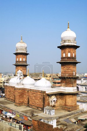 Téléchargez les photos : Jama Masjid construit en 1837 par Qudsia Begum, Bhopal, Madhya Pradesh, Inde - en image libre de droit