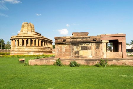 Foto de Templo de Durga o fortaleza, Aihole, Karnataka, India - Imagen libre de derechos