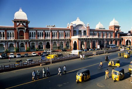 Foto de Estación de tren Egmore en Madras Chennai, Tamil Nadu, India - Imagen libre de derechos