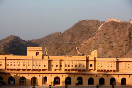 Téléchargez les photos : Structure à l'intérieur de l'ambre comme fort Amer en 1592, Jaipur, Rajasthan en Inde - en image libre de droit