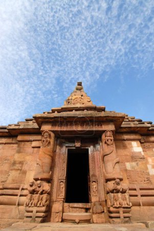 Photo for Raja Rani temple of red gold sandstone statues of eight dipalakas guarding eight cardinal direction, Bhubaneswar, Orissa, India - Royalty Free Image
