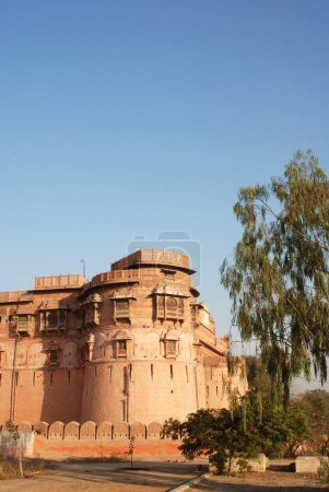 Téléchargez les photos : Vue latérale du fort de junagarh, Bikaner, Rajasthan, Inde - en image libre de droit
