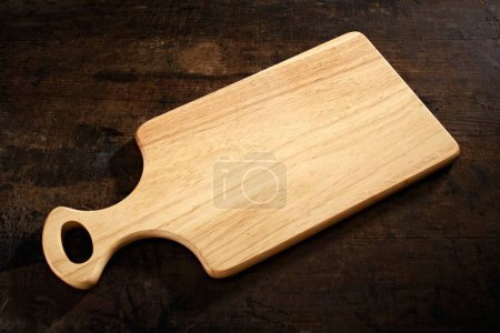 Foto de Cosas de cocina, tabla de cortar de madera - Imagen libre de derechos