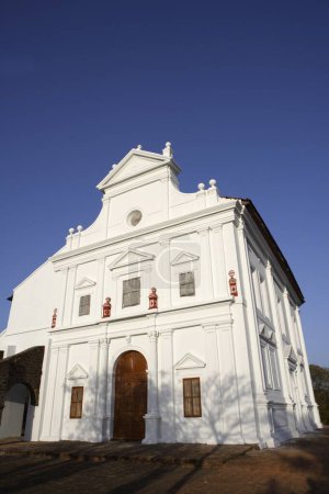 Foto de Iglesia de Nuestra Señora del Monte construida en 1510 d.C., Patrimonio de la Humanidad por la UNESCO, Old Goa, Velha Goa, India - Imagen libre de derechos