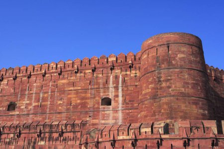 Foto de Fortaleza de Agra construida en el siglo XVI por el emperador mogol, Agra, Uttar Pradesh, India Patrimonio de la Humanidad por la UNESCO - Imagen libre de derechos