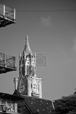 Téléchargez les photos : Rajabai clock tower, Bombay, Mumbai, Maharashtra, Inde 10 _ 09 _ 2010 - en image libre de droit