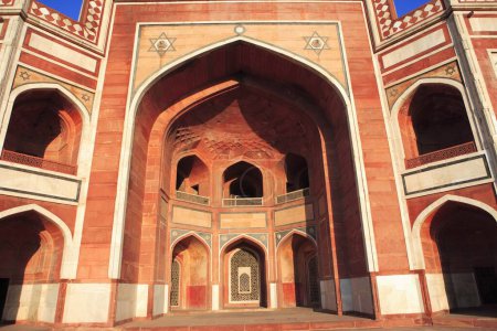 Téléchargez les photos : Tombeau Humayuns construit en 1570, Delhi, Inde Patrimoine mondial de l'UNESCO - en image libre de droit