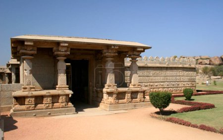 Foto de Templo Hajara Rama, ruinas Hampi Vijayanagar, Karnataka, India - Imagen libre de derechos
