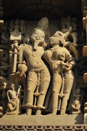 Téléchargez les photos : Brahma sur le mur du temple jagadambi Khajuraho madhya pradesh Inde - en image libre de droit