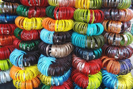 Foto de Pulseras de colores, Jodhpur, Rajastán, India - Imagen libre de derechos