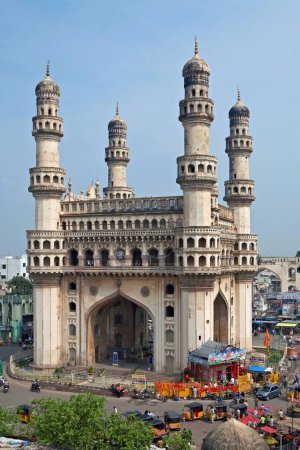 Téléchargez les photos : Charminar, Hyderabad, Andhra Pradesh, Inde - en image libre de droit