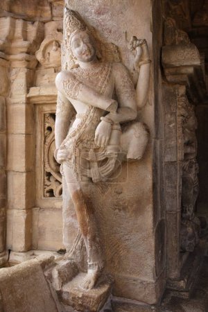 Téléchargez les photos : Temple Virupaksha, Dwarpal, Pattadakal, site du patrimoine mondial de l'UNESCO, construit en 800 après JC, Bagalkot, Karnataka, Inde - en image libre de droit