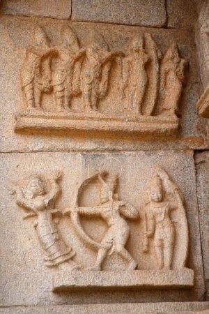 Foto de Relieve del Ramayana tallado en el templo de Ramchandra, Hazara rama, Hampi, Vijayanagar, Patrimonio de la Humanidad de la UNESCO, Meseta de Decán, Taluka Hospet, Distrito Bellary, Karnataka, India - Imagen libre de derechos