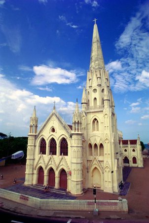 Foto de Basílica de Santo Tomás o Santo Tomás, Chennai, Madras, Tamil Nadu, India - Imagen libre de derechos