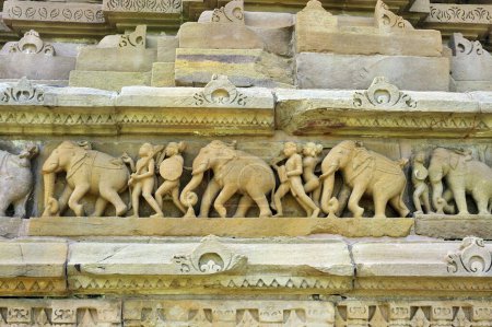 Foto de Batalla en el templo de lakshmana Khajuraho madhya pradesh India - Imagen libre de derechos