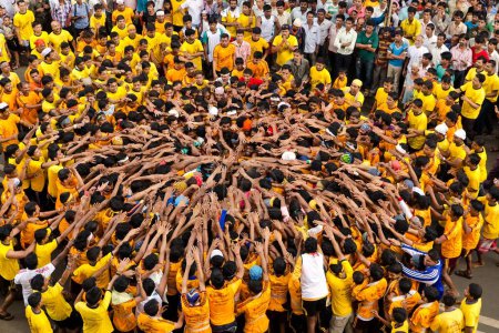 Téléchargez les photos : Gokulashtami festival à dadar mumbai Maharashtra Inde Asie - en image libre de droit