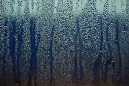 Foto de Gotas de agua en ventana de vidrio - Imagen libre de derechos