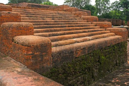 Téléchargez les photos : Restes de l'ancienne université Nalanda, Bihar, Inde - en image libre de droit