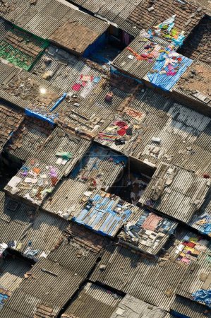Luftaufnahme des Slums Worli, Bombay, Mumbai, Maharashtra, Indien 