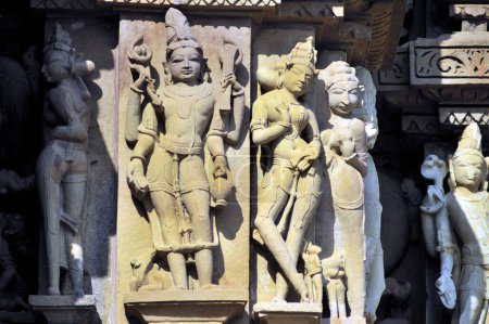 Skulpturen an der Wand des kandariya mahadeva Tempels Khajuraho madhya pradesh india