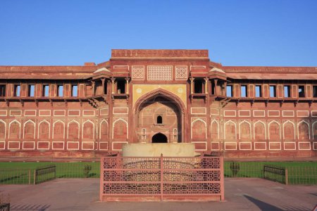Foto de Fortaleza de Agra construida en el siglo XVI por el emperador mogol, Agra, Uttar Pradesh, India Patrimonio de la Humanidad por la UNESCO - Imagen libre de derechos