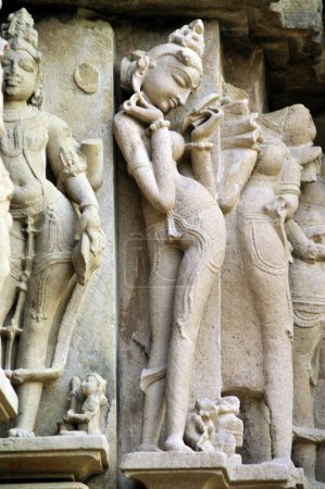 apsara und nayika an der Wand des Vamana-Tempels Khajuraho madhya pradesh india