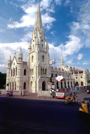 Foto de Basílica de Santo Tomás o Santo Tomás, Madras Chennai, Tamil Nadu, India - Imagen libre de derechos