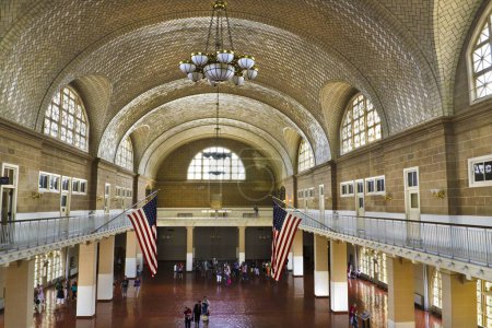 Téléchargez les photos : Immeuble de la station d'immigration, Ellis Island, New York, États-Unis - en image libre de droit